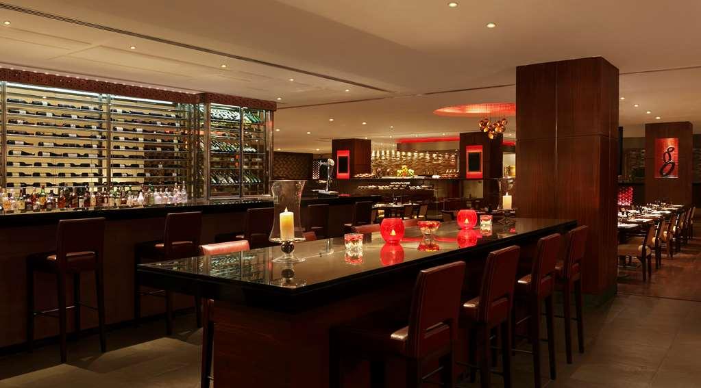 Hilton Garden Inn New Delhi/Saket Cameră foto